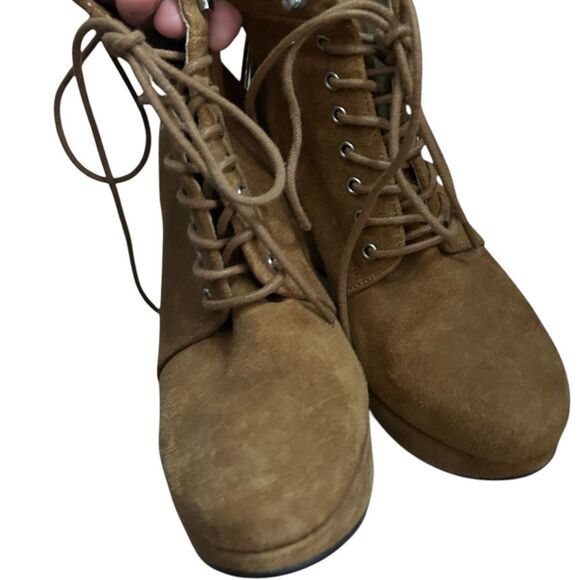 Michael Kors JADA Ankle Lace-Up Wedge Boot Size 8 - Picture 8 of 11